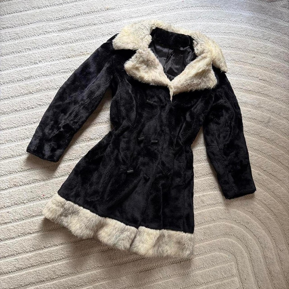 VTG 70s black faux-fur coat size M/L Glam Rock Retro Boho Gothic Whimsygoth